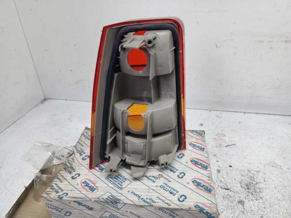 FEU ARRIERE DROIT OPEL KADETT E 09/1984-1993 - Vue 2